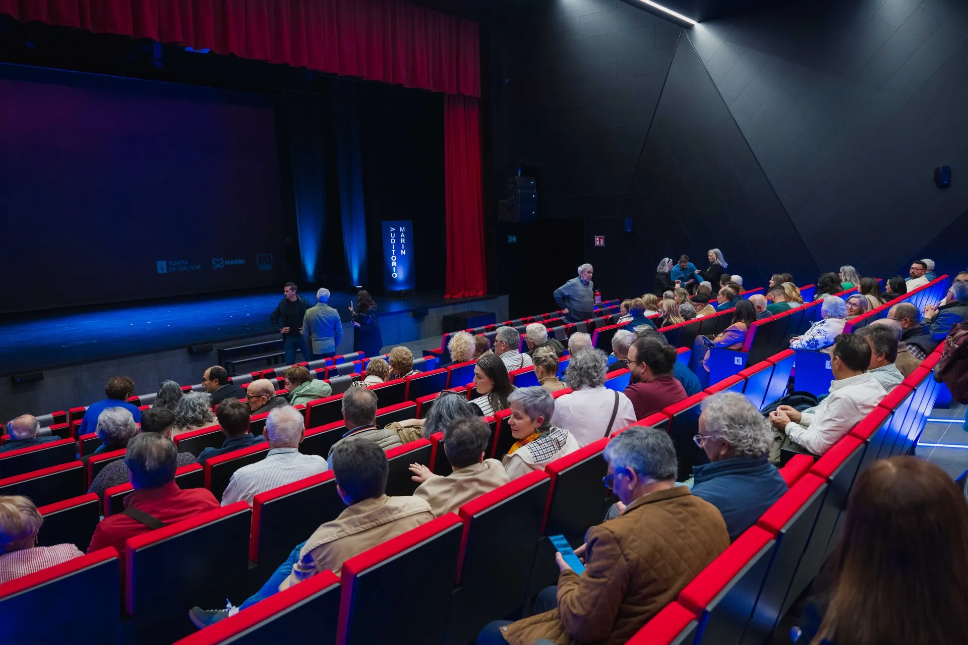 Auditorio de Mar&iacute;n: un novo fogar para a cultura &aacute; beira do mar